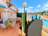 Ground-floor property with two terraces overlooking the communal pool in El Moncayo – Guardamar del Segura