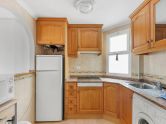 Central and very bright apartment with a garage and a super convenient storage room on your same floor