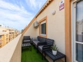 Stunning renovated three-bedroom corner penthouse in the Santa Gema residential complex.