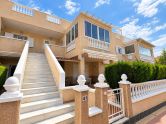 Property with Large Private Solarium in Zeniamar VI – Orihuela Costa