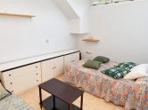 Opportunity in Torreblanca: 2 bedrooms with pool