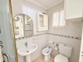 Opportunity in Torreblanca: 2 bedrooms with pool