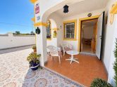Corner Townhouse with Large Plot and South Orientation in El Limonar