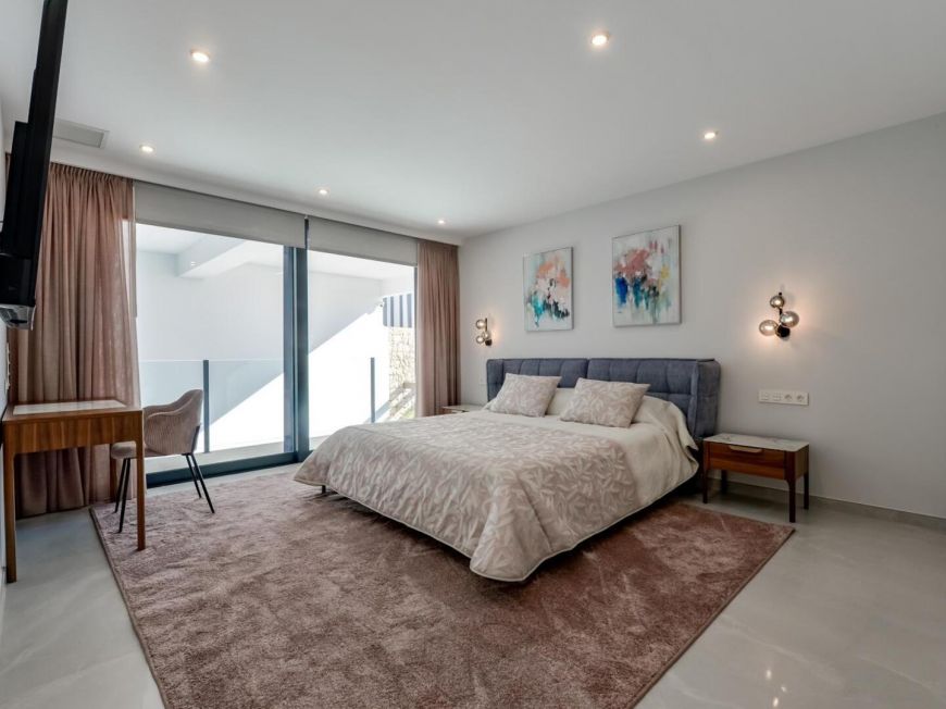 Испания houses finestrat