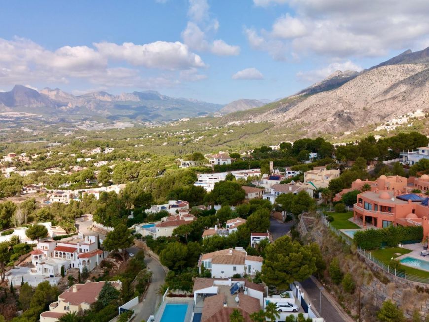 Испания land altea