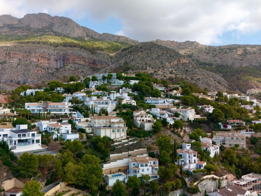 Испания land altea