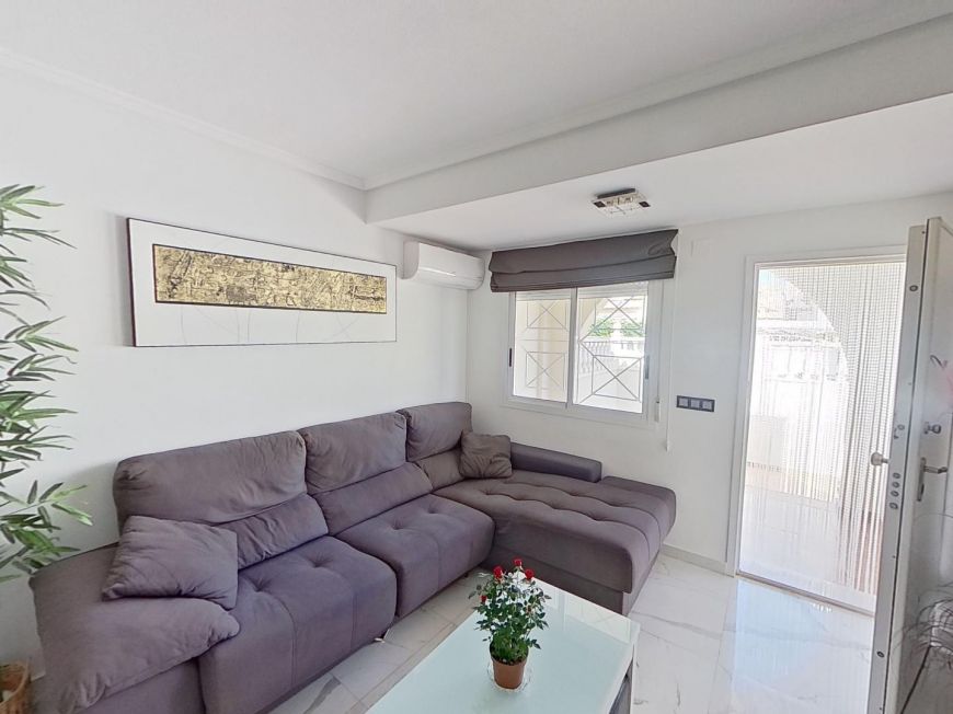 Испания duplex torrevieja