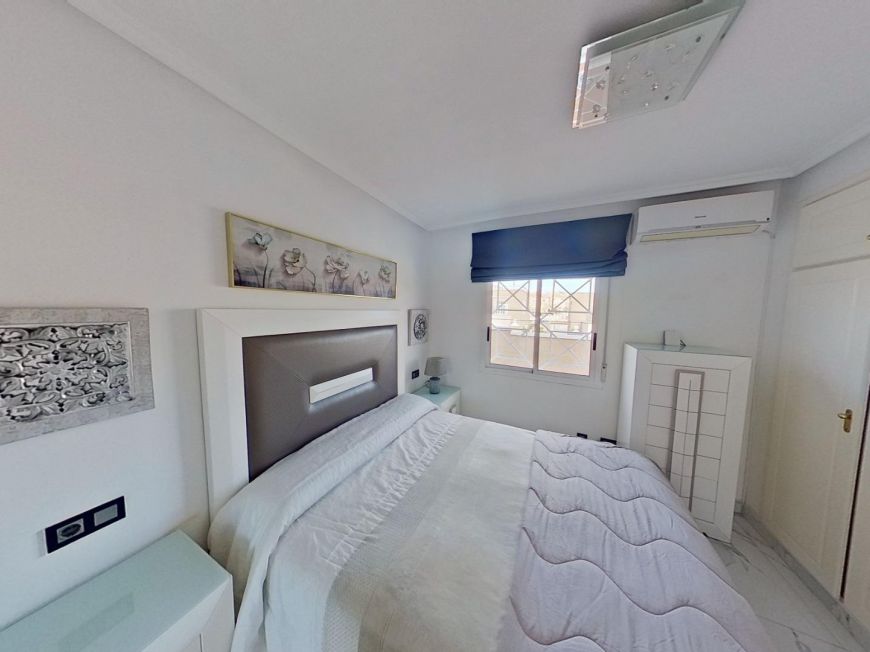 Španělsko Dům mezonetového typu Torrevieja