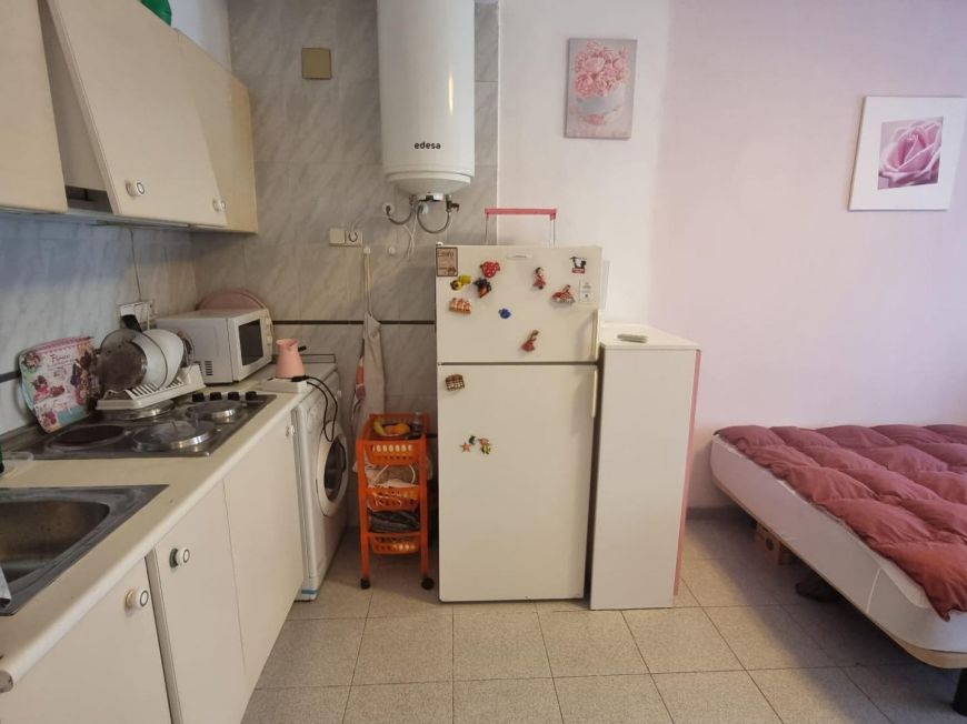 Испания studio torrevieja