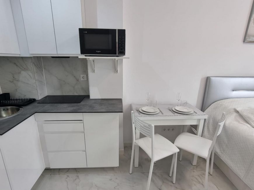 Испания studio torrevieja