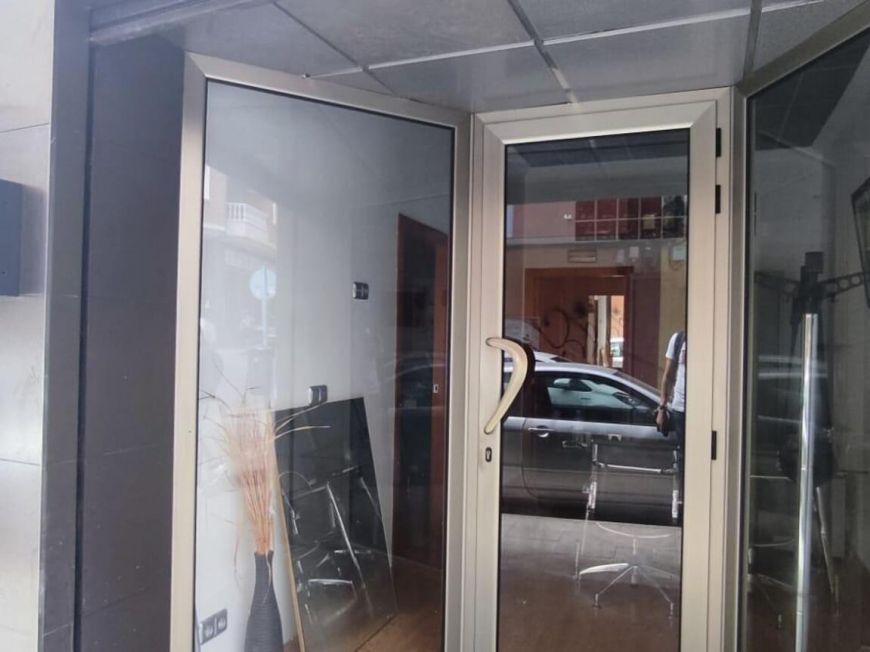 Испания commercial torrevieja