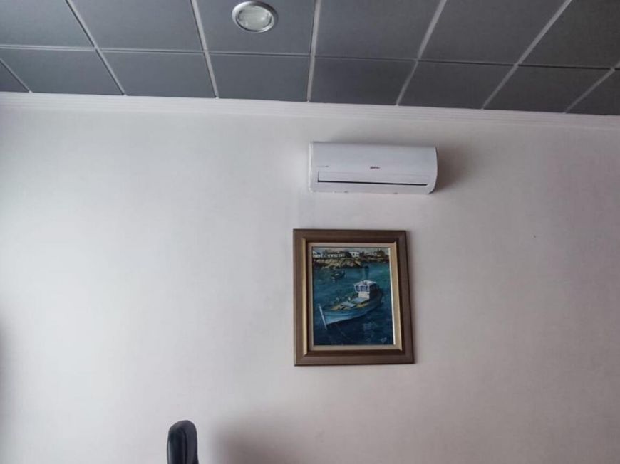 Испания commercial torrevieja