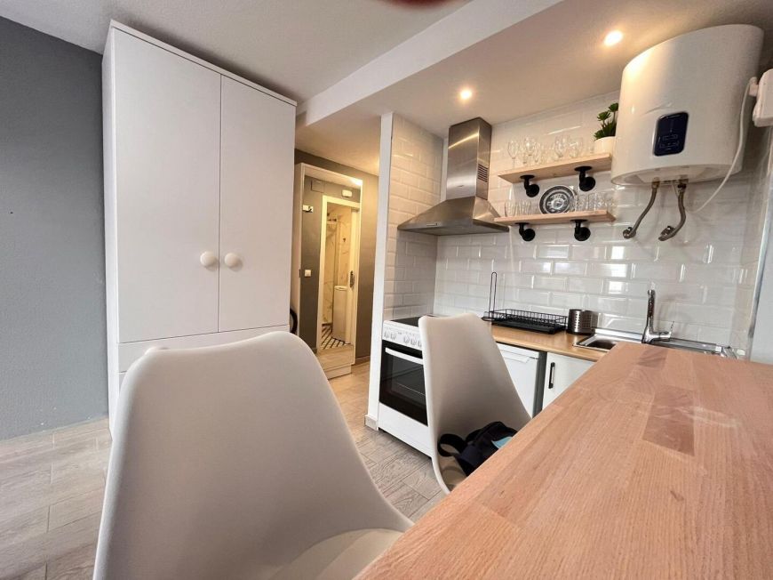 Испания studio torrevieja