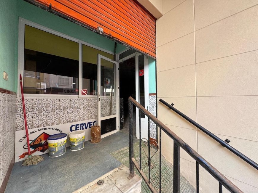 Испания commercial torrevieja