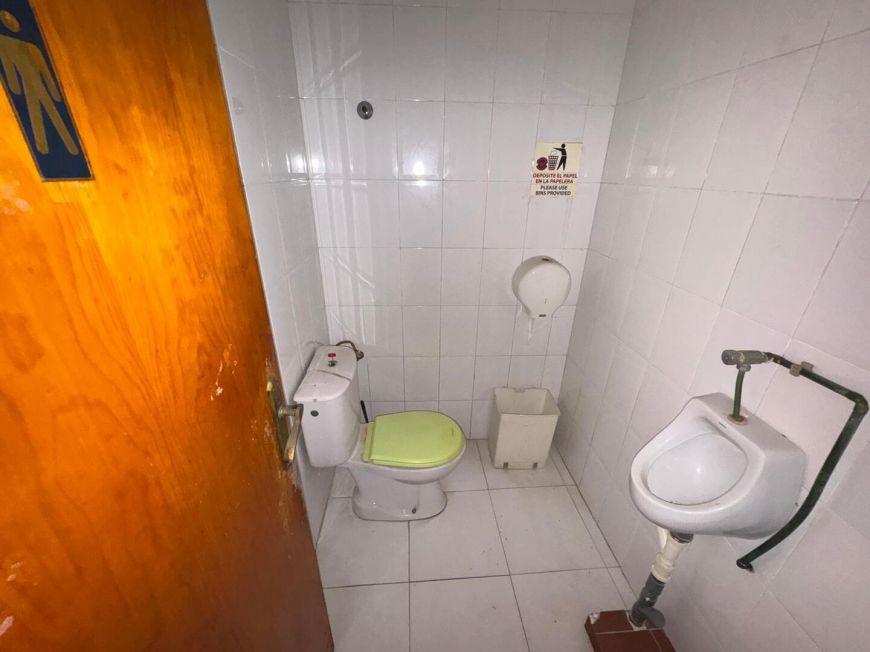 Испания commercial torrevieja