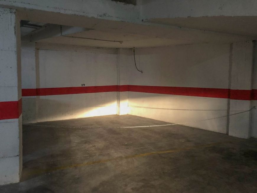 Espanha Parking spot in Nueva Torrevieja