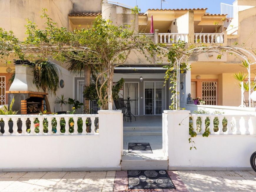 Španělsko Ground floor bungalow in Guardamar del Segura