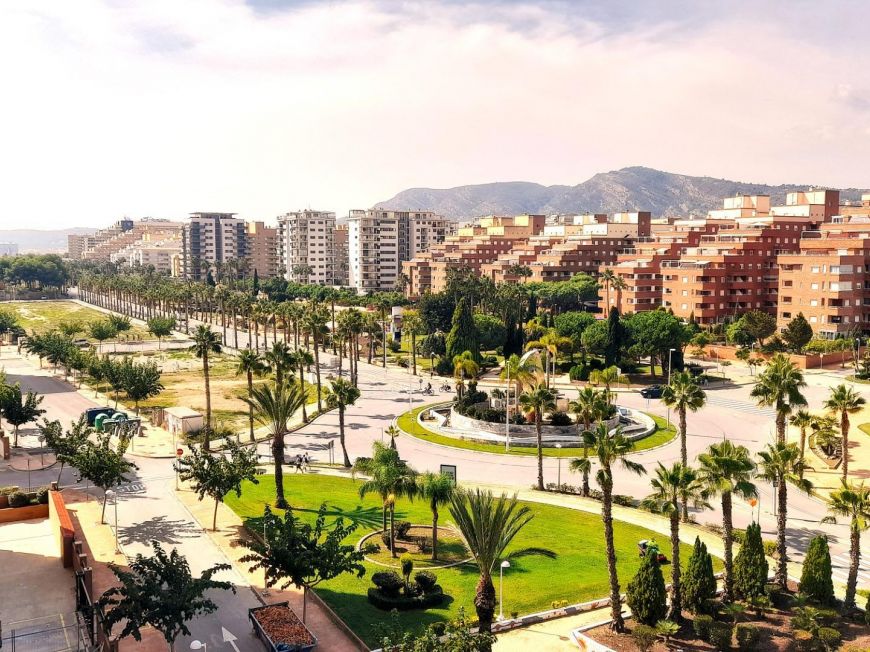 Испания Unique opportunity in Oropesa del Mar! Apartment just 30 meters from the beach.