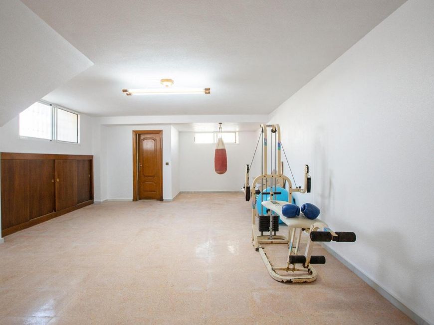 Španělsko Opportunity for a luxury villa with more than 500m2 of living space