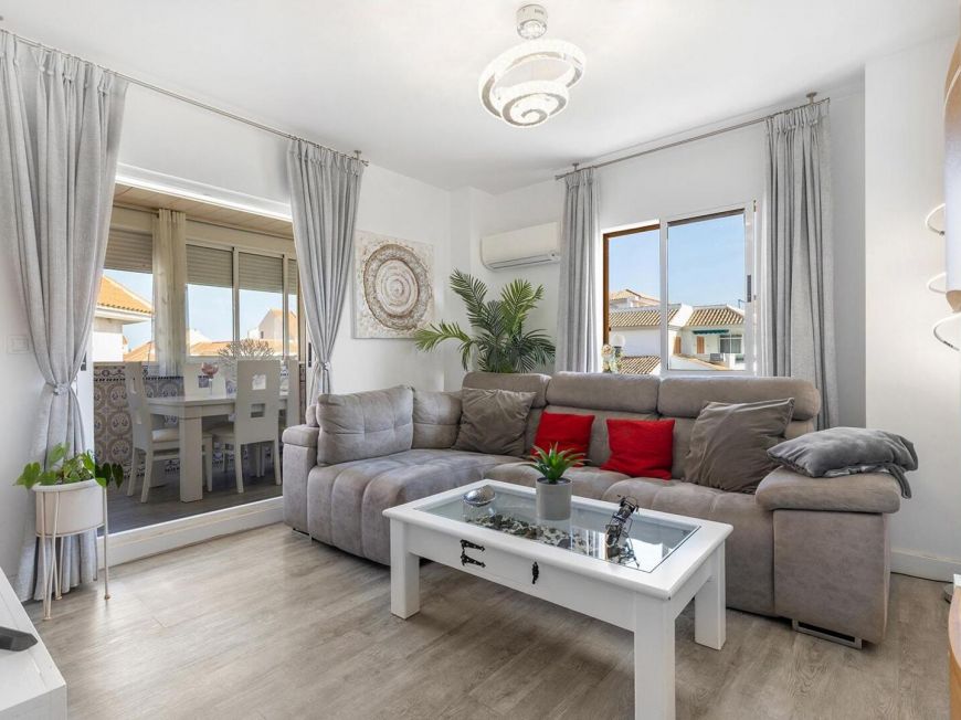 Španělsko Renovated apartment in Viñamar IV with parking space