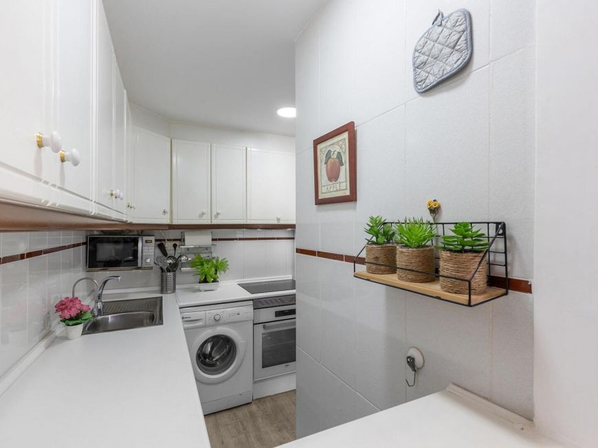 Španělsko Renovated apartment in Viñamar IV with parking space