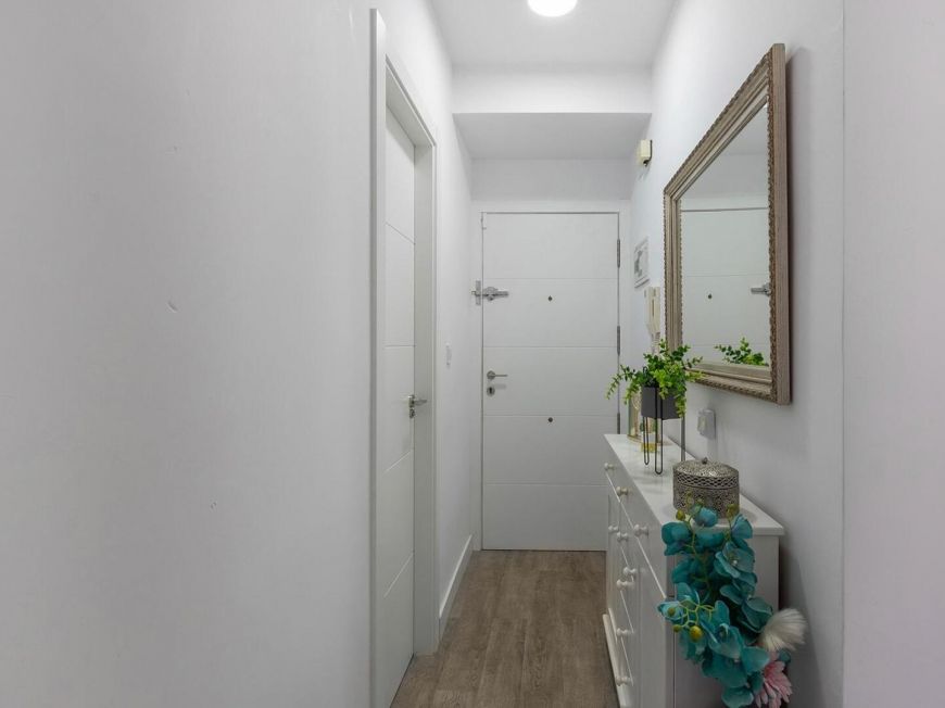 Španělsko Renovated apartment in Viñamar IV with parking space