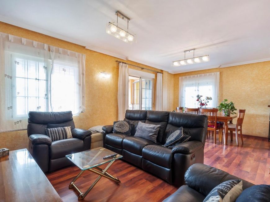 Španělsko Exclusive Family Home in Aguas Nuevas with Private Pool and Spacious Areas