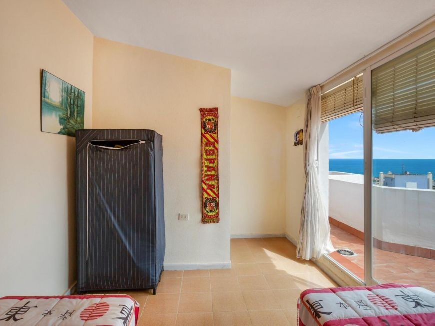 Espanha Sea Views and Comfort in Torreblanca! 3 Bedroom + 1 Bathroom Duplex Penthouse