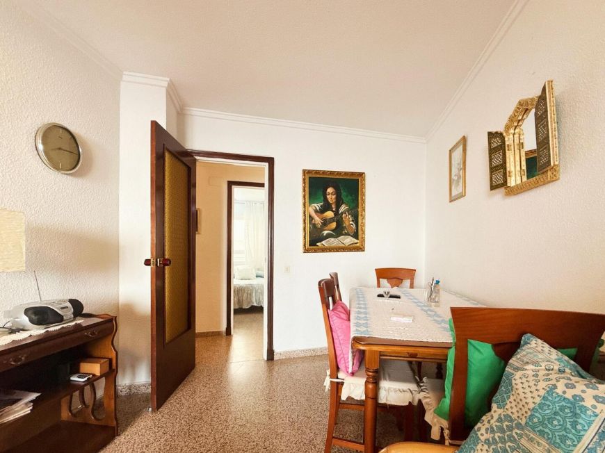 Španělsko 🏡 Ground-floor property just 20 meters from the sea in La Mata, Torrevieja! 🌊