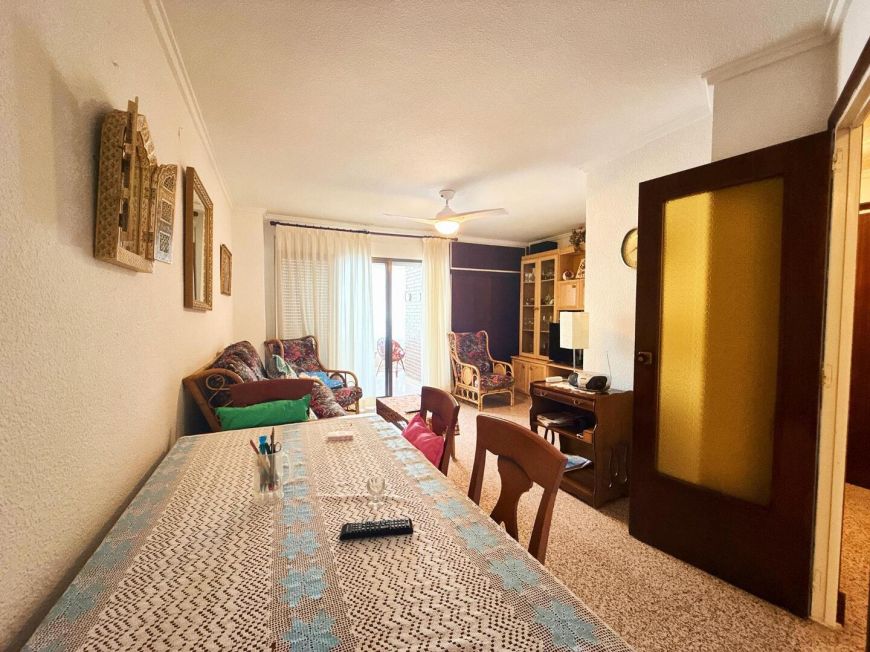 Španělsko 🏡 Ground-floor property just 20 meters from the sea in La Mata, Torrevieja! 🌊