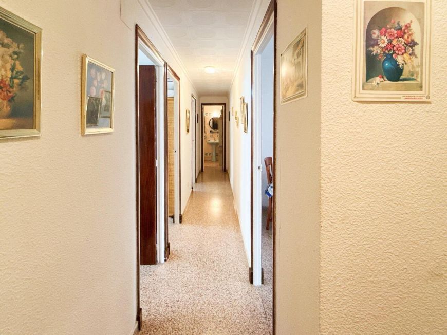 Španělsko 🏡 Ground-floor property just 20 meters from the sea in La Mata, Torrevieja! 🌊