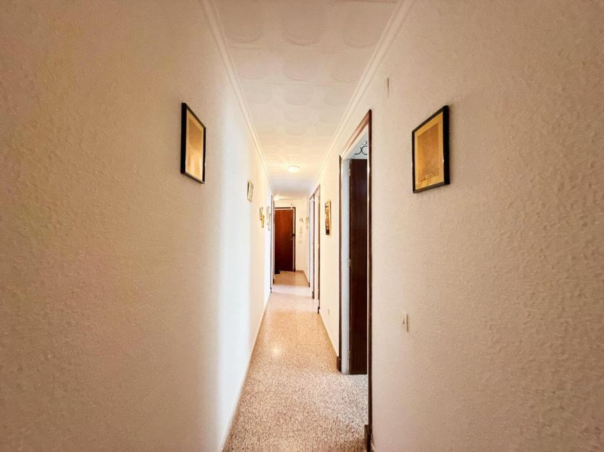 Španělsko 🏡 Ground-floor property just 20 meters from the sea in La Mata, Torrevieja! 🌊