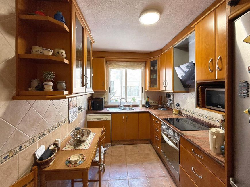 Испания Fantastic 2-bedroom, 2-bathroom apartment just 200 meters from Playa del Cura – Torrevieja