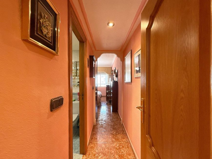 Испания Fantastic 2-bedroom, 2-bathroom apartment just 200 meters from Playa del Cura – Torrevieja