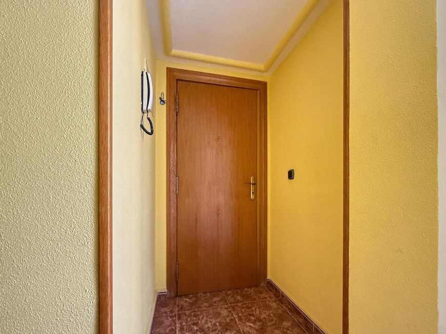 Испания Fantastic 2-bedroom, 2-bathroom apartment just 200 meters from Playa del Cura – Torrevieja