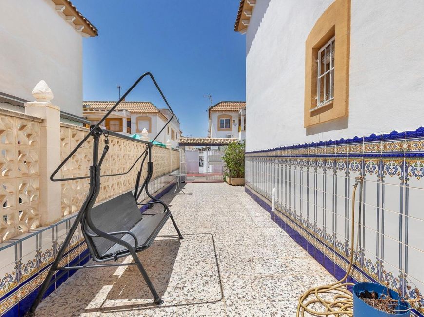 Espanha Bungalow Opportunity in Parque de las Naciones