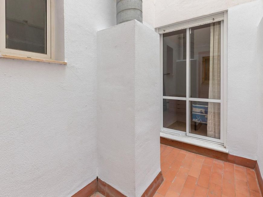 Španělsko Two bedroom opportunity with pool