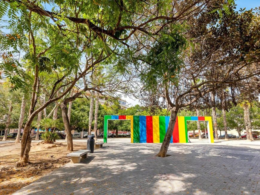 Испания 2 bedroom opportunity with pool