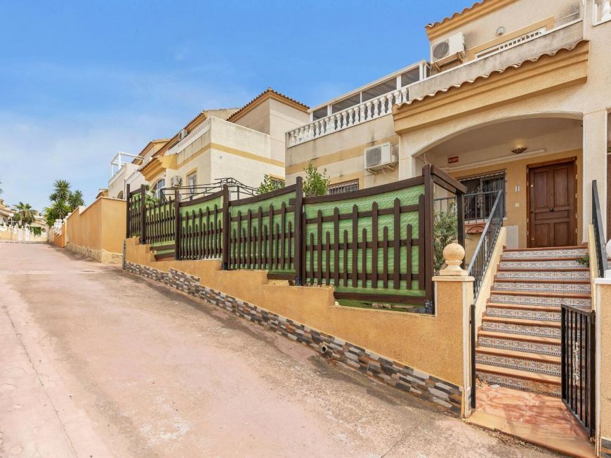 Espanha Ground Floor Bungalow with Large Garden in Orihuela Costa