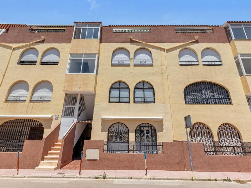 Испания Charming Ground Floor Home Just 300 Metres from the Beach in La Mata