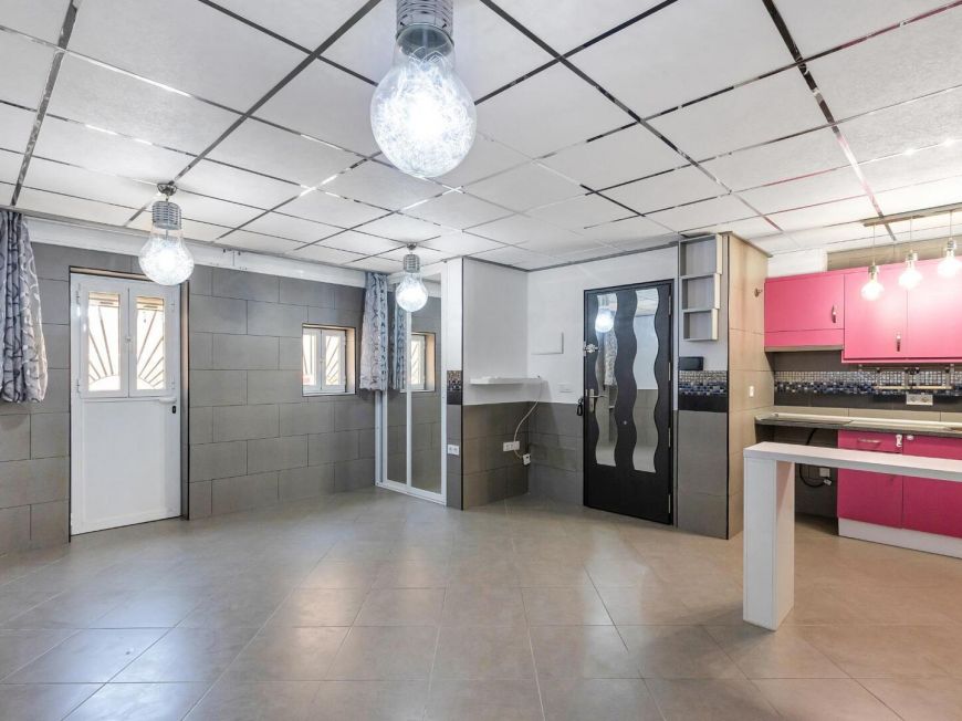 Испания Charming Ground Floor Home Just 300 Metres from the Beach in La Mata