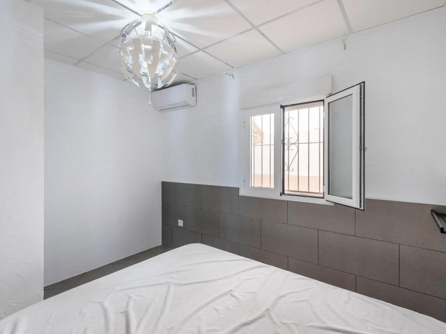 Испания Charming Ground Floor Home Just 300 Metres from the Beach in La Mata