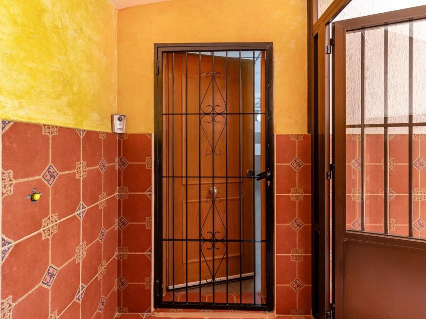 Испания Charming Ground Floor Home Just 300 Metres from the Beach in La Mata