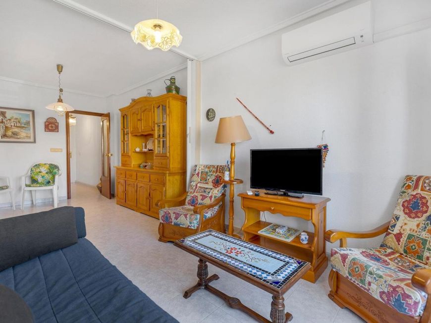 Espagne Opportunité pour un appartement d'une chambre avec piscine et vue dégagée