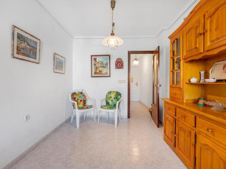 Espagne Opportunité pour un appartement d'une chambre avec piscine et vue dégagée