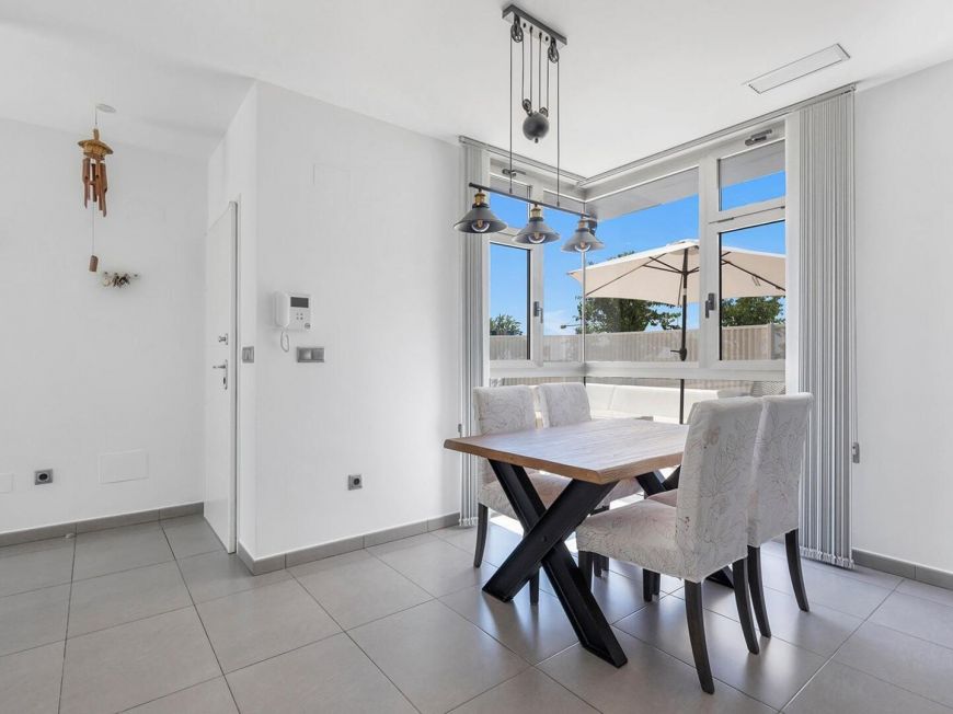 Espanha Corner Detached Villa in El Pilar de la Horadada 