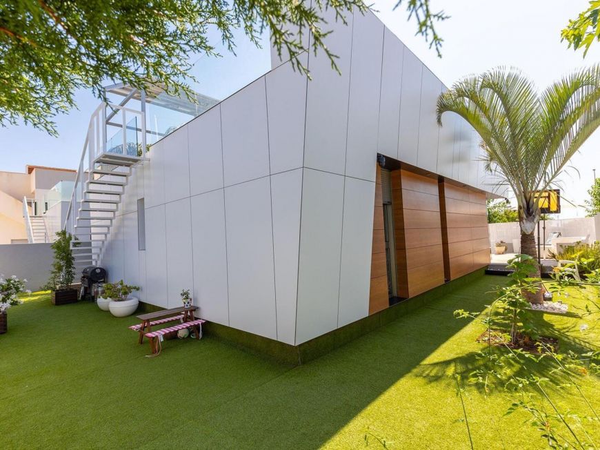 Espanha Corner Detached Villa in El Pilar de la Horadada 