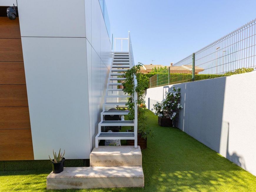 Espanha Corner Detached Villa in El Pilar de la Horadada 