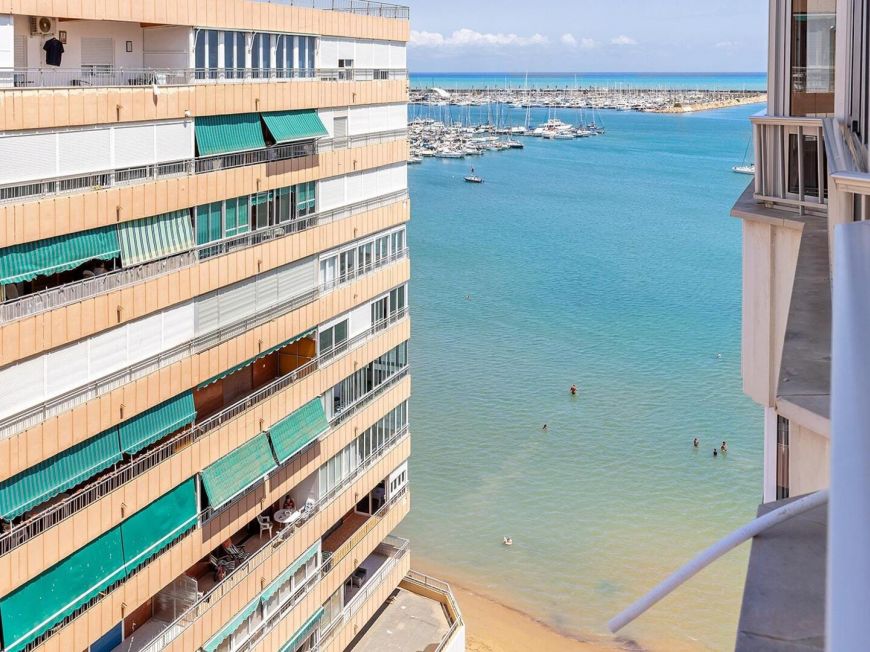 Espanha RENOVATED OPPORTUNITY WITH SEA VIEWS