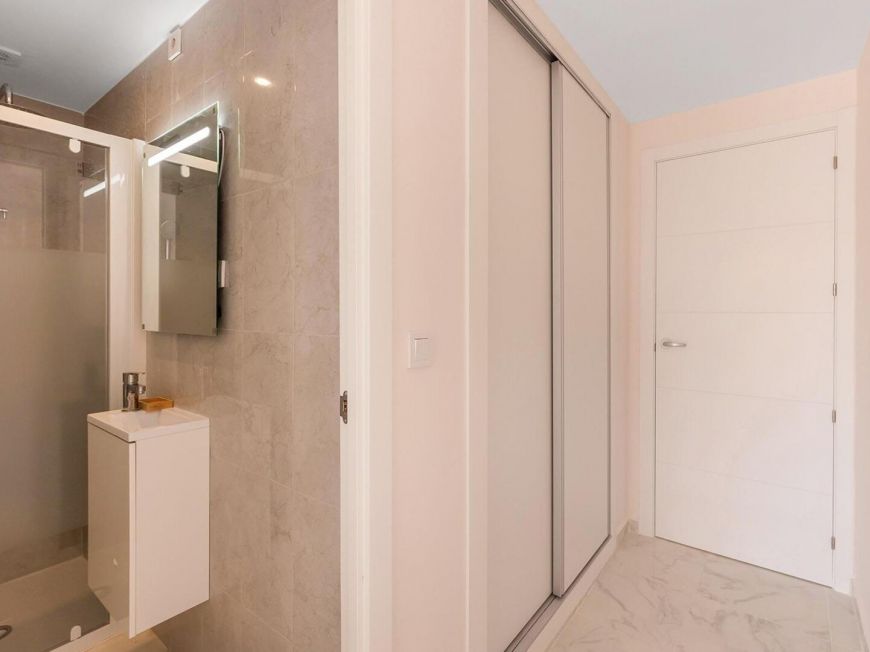 Espanha RENOVATED OPPORTUNITY WITH SEA VIEWS